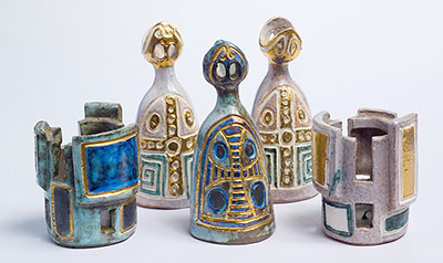 4 chess pieces made by Gus McLaren, Potter, Warrandyte