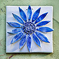 White flower tile with blue petals